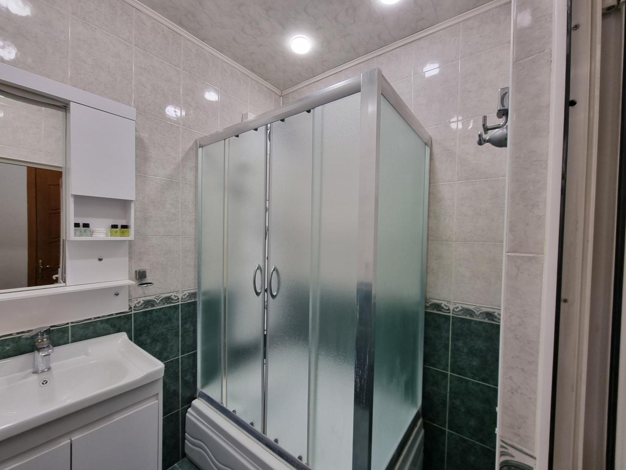 Mayden Family Apartment Баку Экстерьер фото